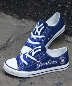New York Yankees Low Top Shoes B93