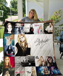 Avril LavigneWiz khalifa Quilt Blanket TT